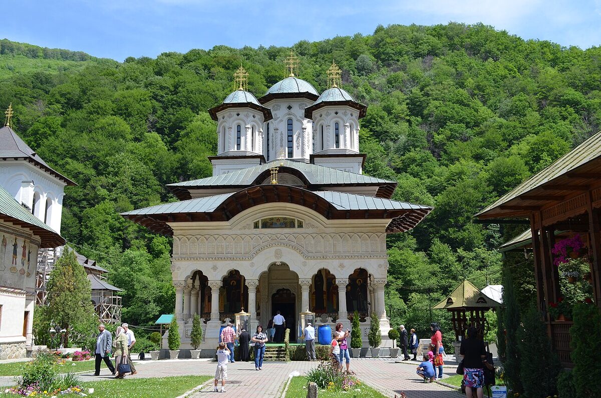 Mănăstirea Lainici